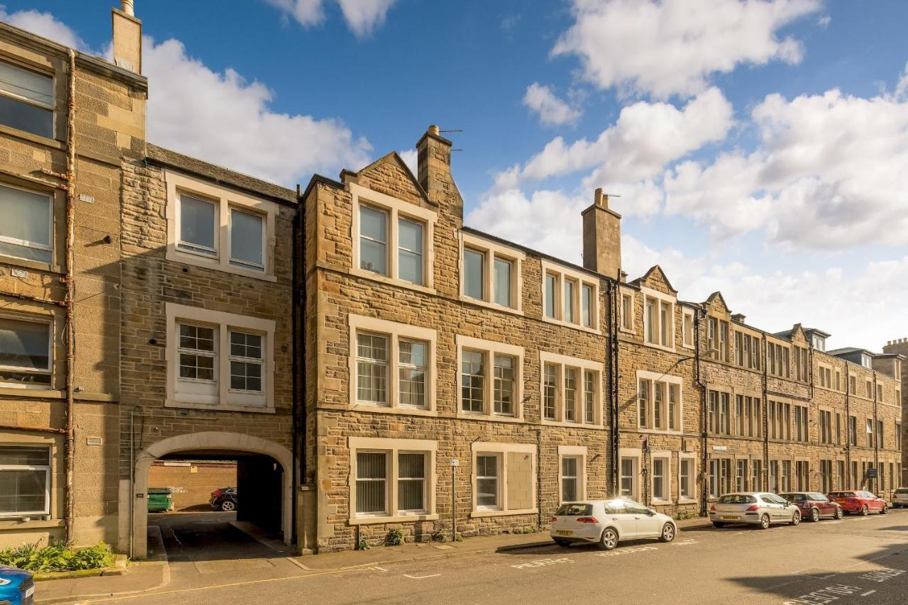Pass The Keys Stunning 3 Bed Loft Style Apt With Free Parking EDI Kültér fotó