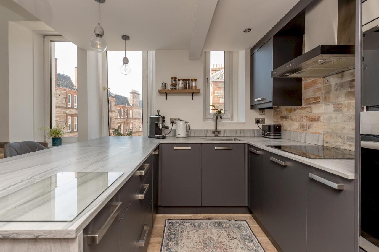 Pass The Keys Stunning 3 Bed Loft Style Apt With Free Parking EDI Kültér fotó