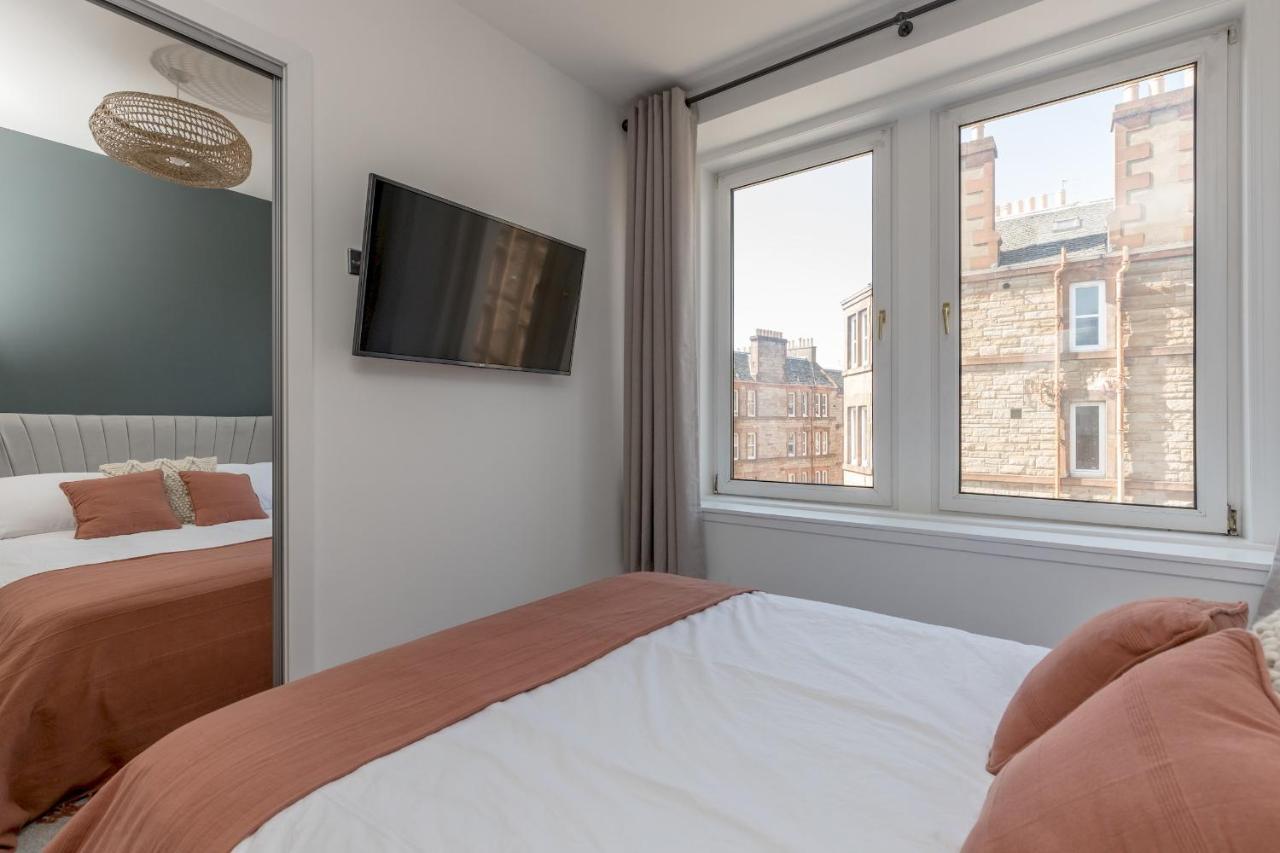 Pass The Keys Stunning 3 Bed Loft Style Apt With Free Parking EDI Kültér fotó