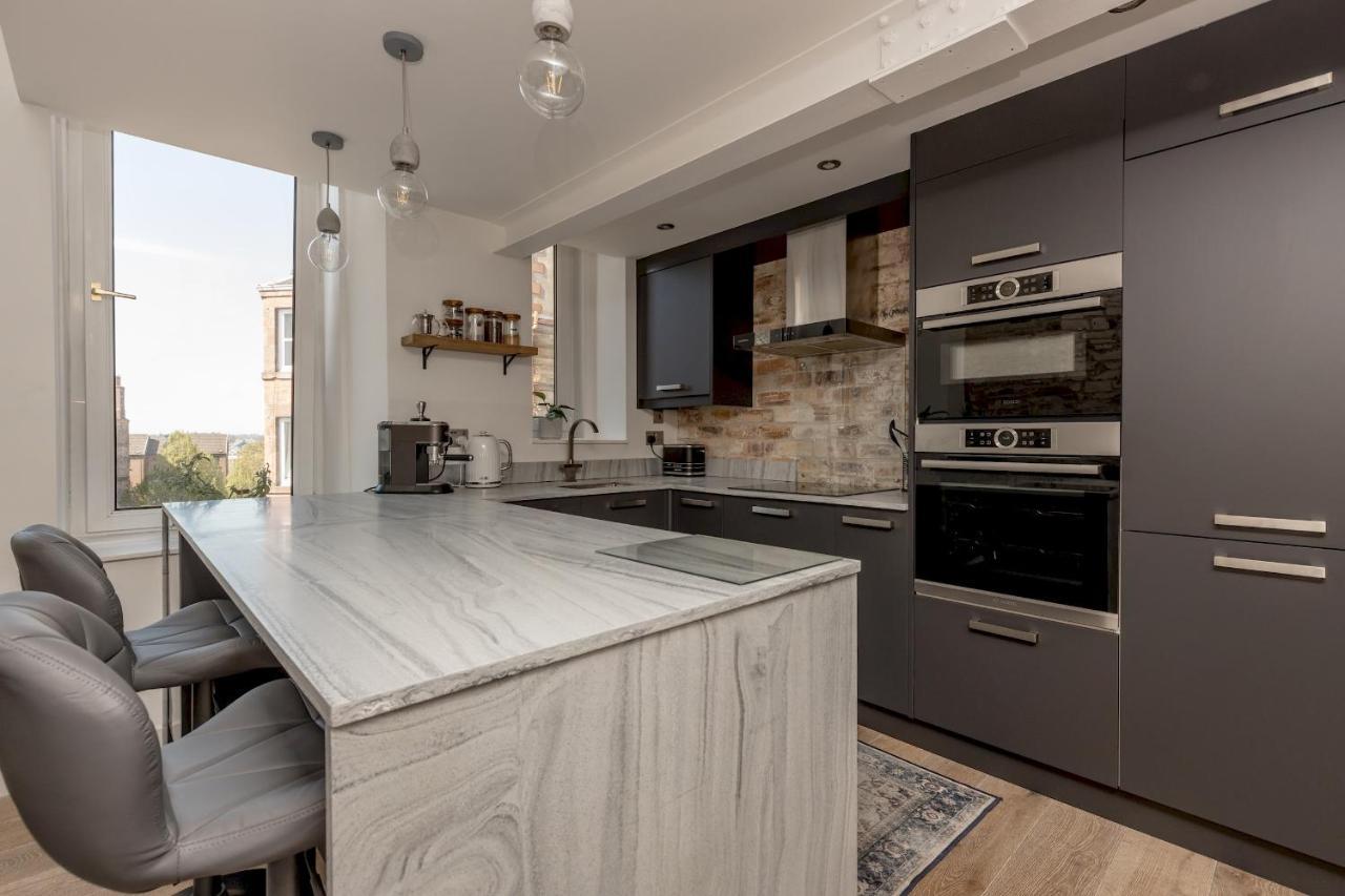 Pass The Keys Stunning 3 Bed Loft Style Apt With Free Parking EDI Kültér fotó