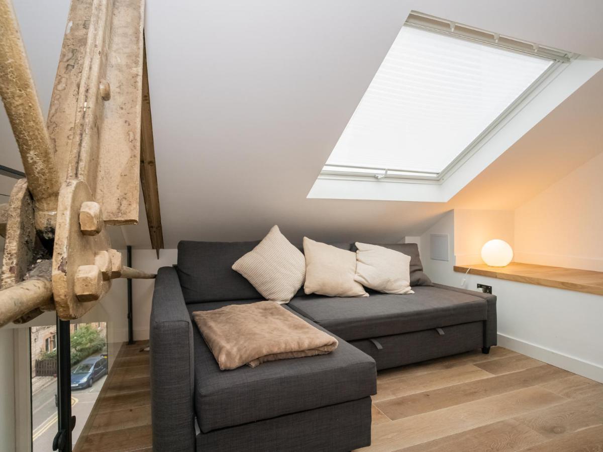 Pass The Keys Stunning 3 Bed Loft Style Apt With Free Parking EDI Kültér fotó